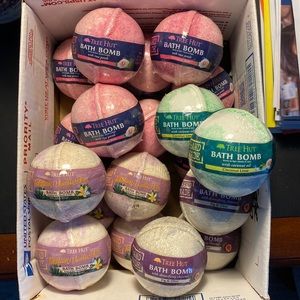 Assortment of Tree Hut bath bombs. Price is for 3.